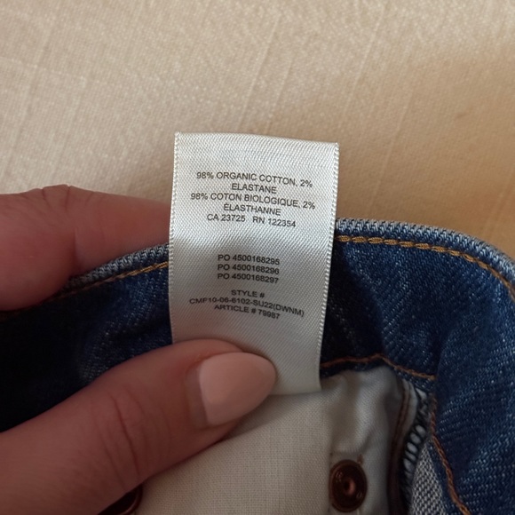 NWT Aritzia The Denim Forum Yoko High Rise Slim Jean 23 - Picture 10 of 10